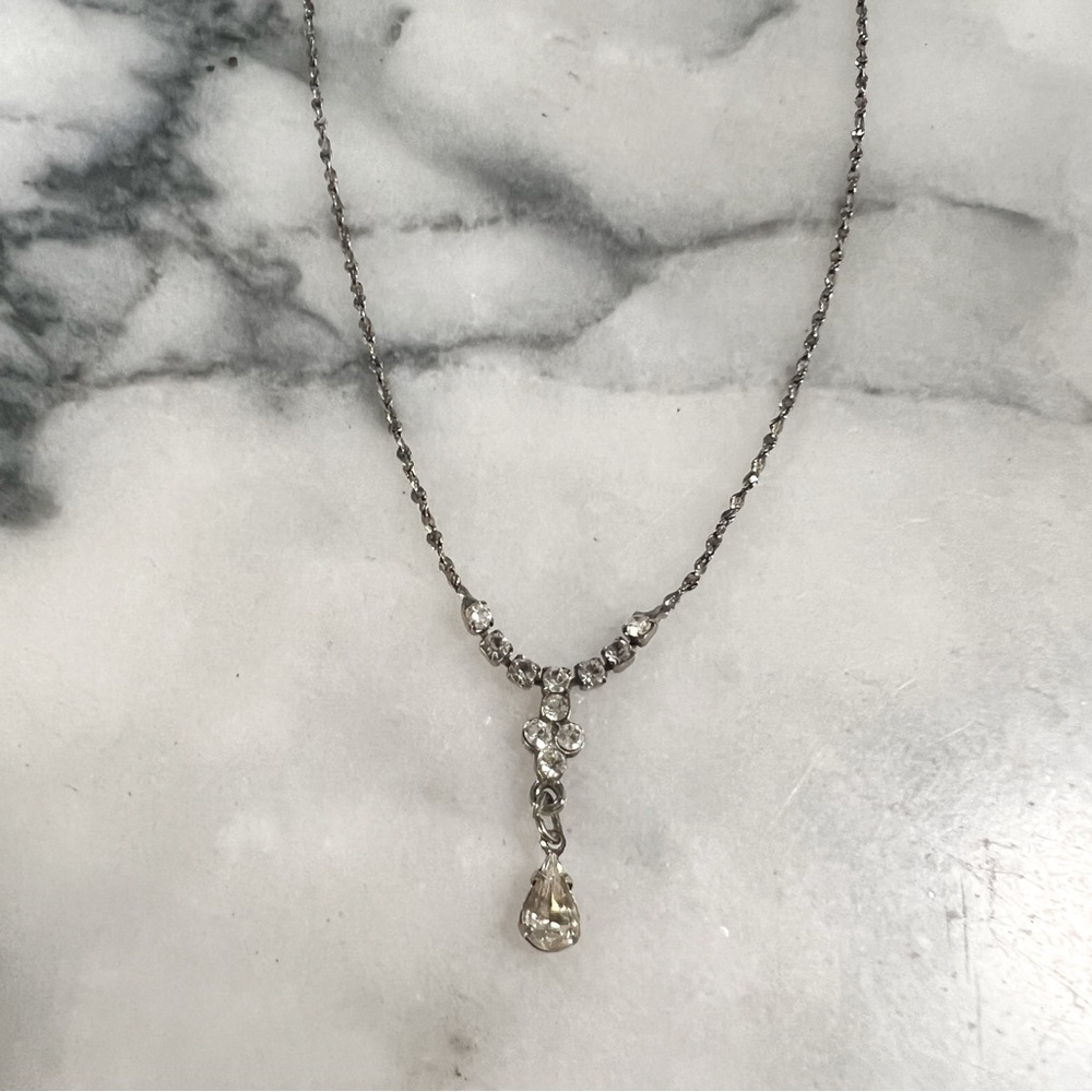 Vintage Y2K Necklace in Silver